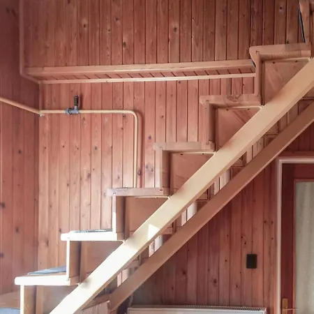 Three-bedroom In Appartamento
