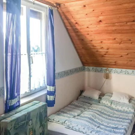 Three-bedroom In Appartamento